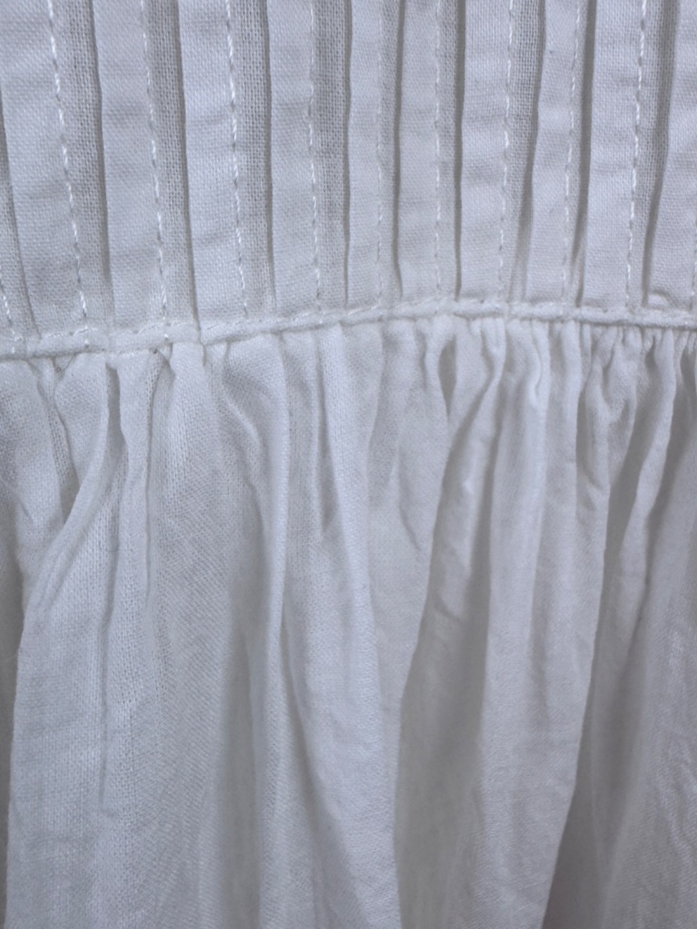 Pretty ZARA Oyster White Eyelet Embroidered Midi V Neck Lined Dress / Size Small - Picture 9 of 13